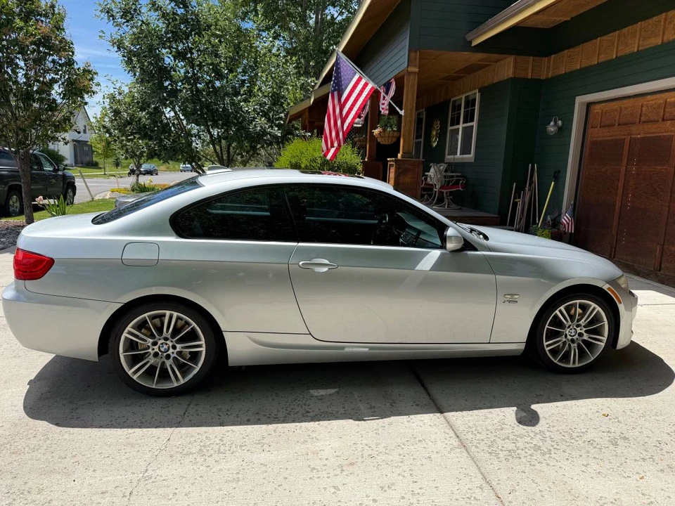 2011 BMW E90 335i Sedan - Image 2 of 10