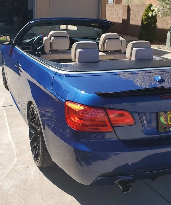 2011 BMW E93 335i Convertible - Image 8 of 20
