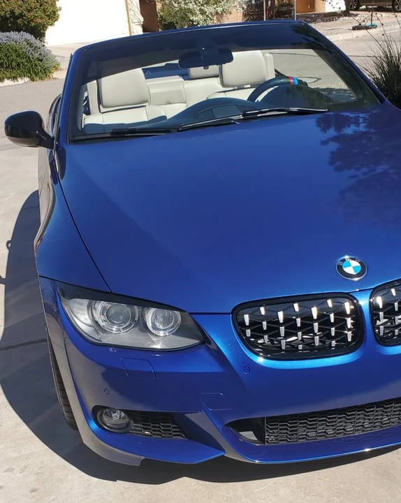 2011 BMW E93 335i Convertible - Image 13 of 20