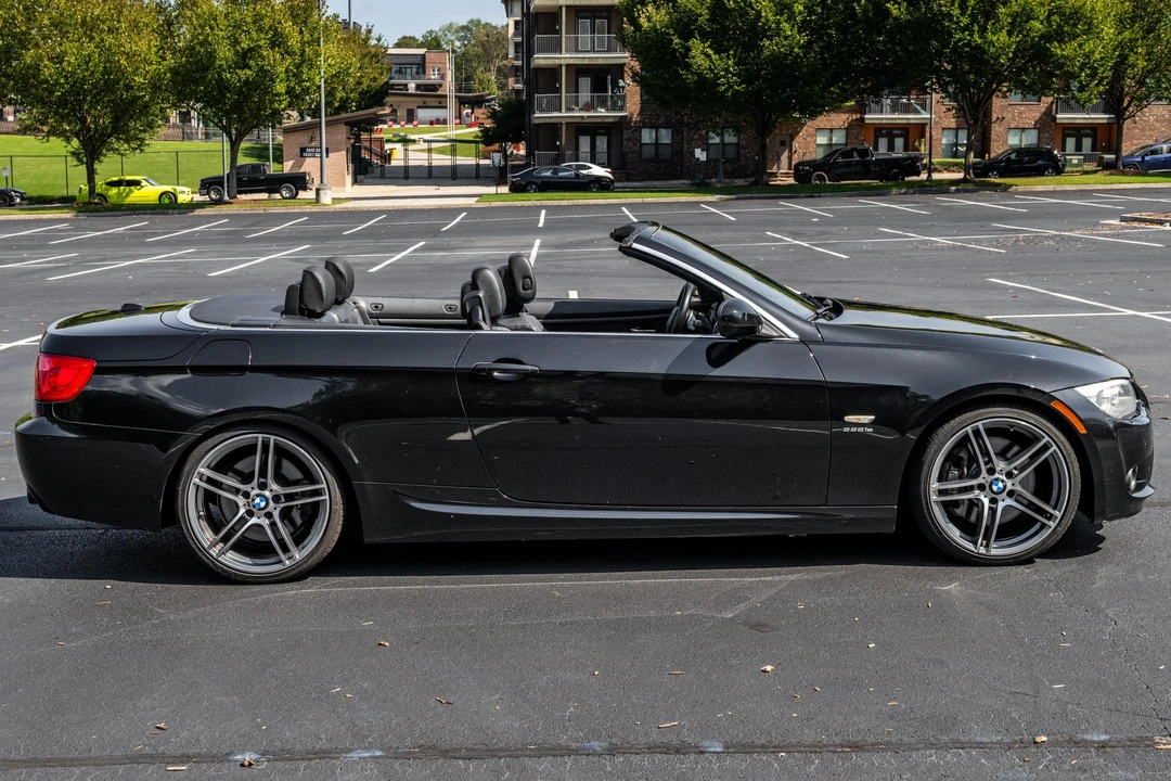 2011 BMW E93 335i Convertible - Image 3 of 31
