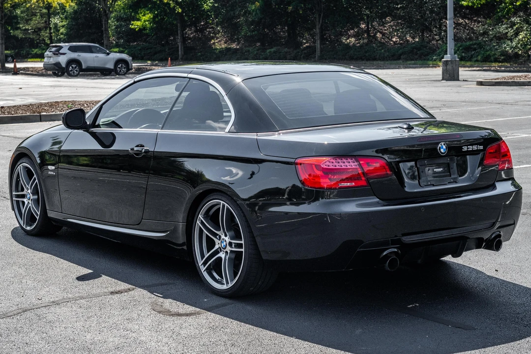 2011 BMW E93 335i Convertible - Image 4 of 31