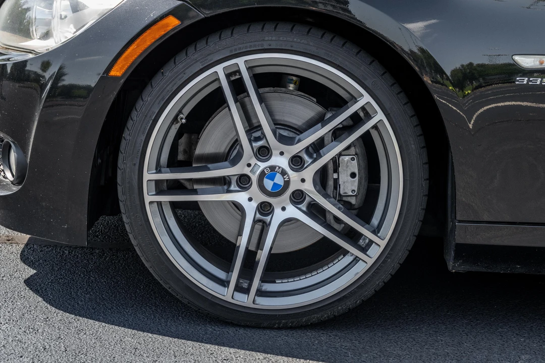 2011 BMW E93 335i Convertible - Image 31 of 31