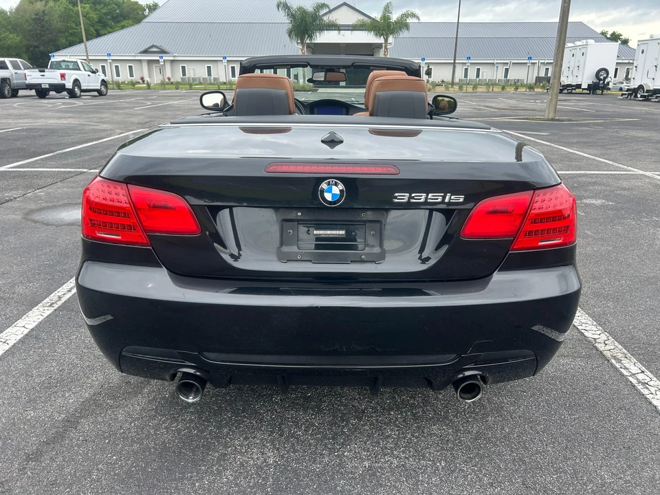 2011 BMW E93 335i Convertible - Image 13 of 31