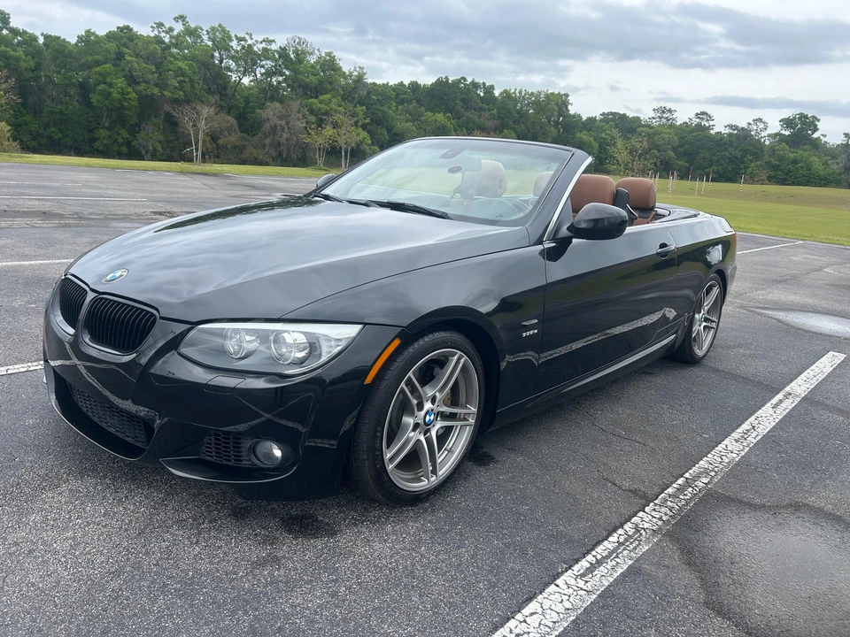 2011 BMW E93 335i Convertible - Image 7 of 31