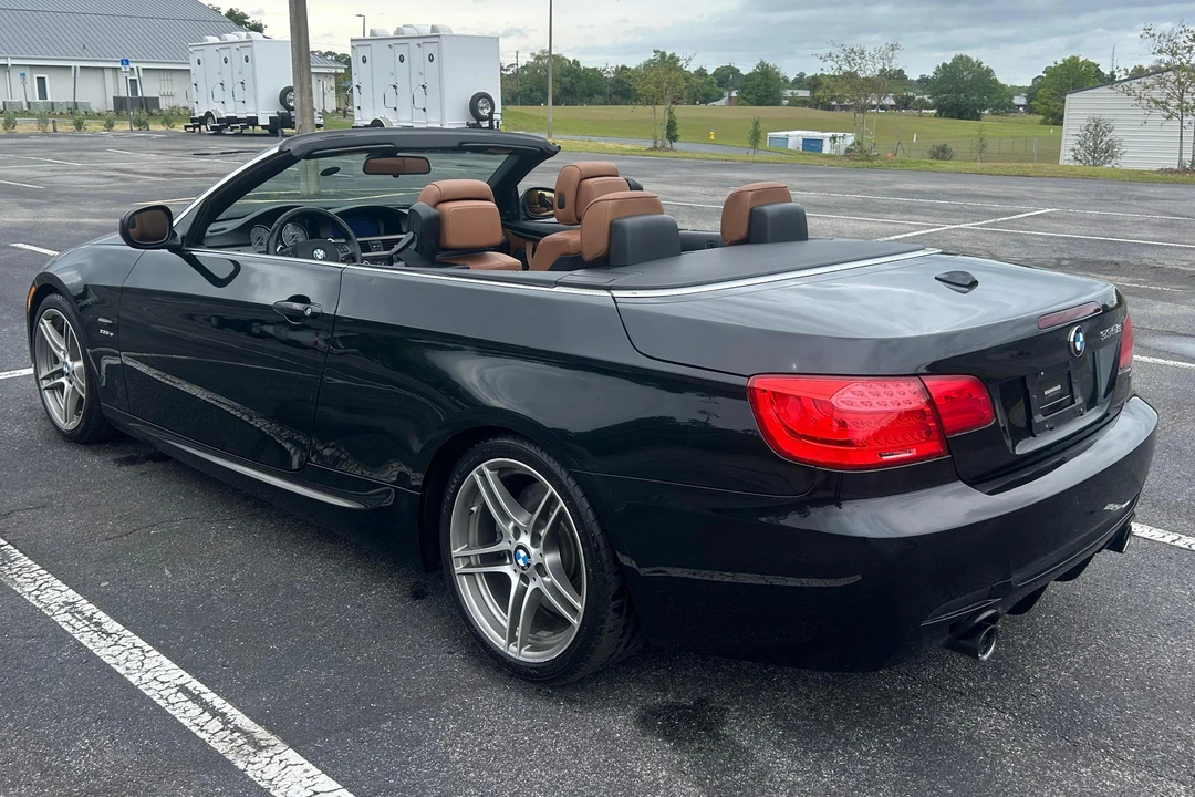 2011 BMW E93 335i Convertible - Image 4 of 31