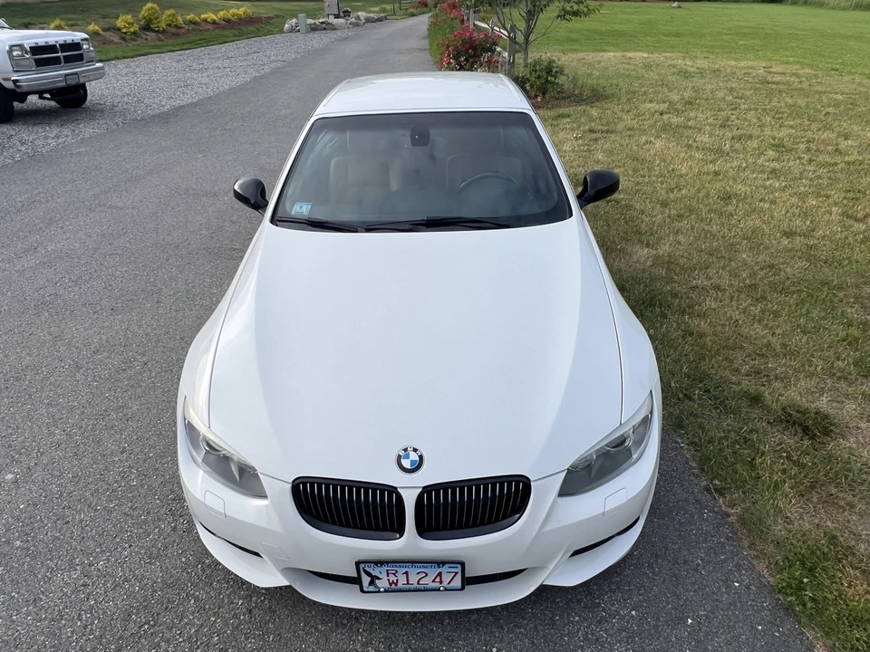2011 BMW E93 335i Convertible - Image 5 of 31