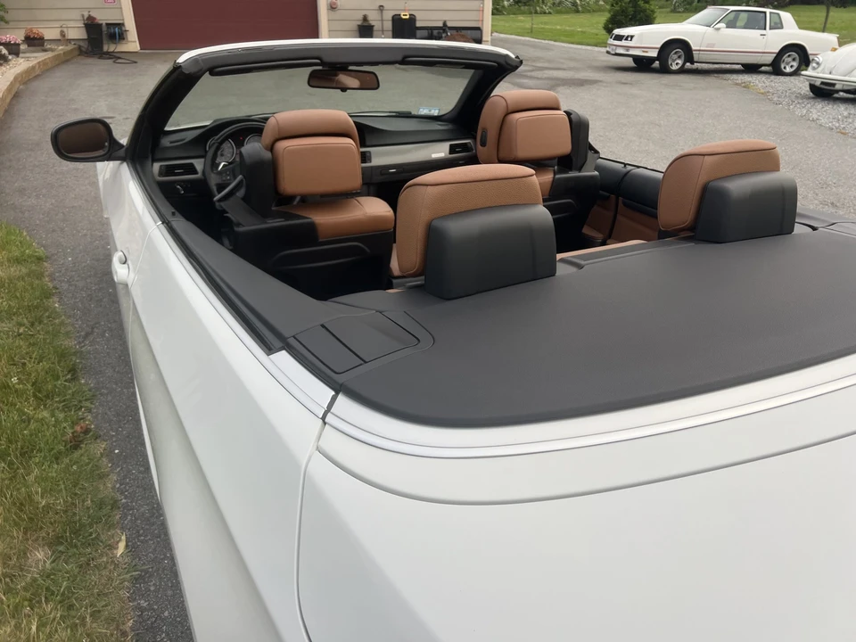 2011 BMW E93 335i Convertible - Image 31 of 31