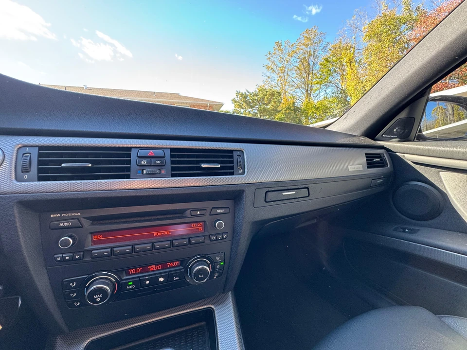 2011 BMW E92 335i Coupe - Image 23 of 31