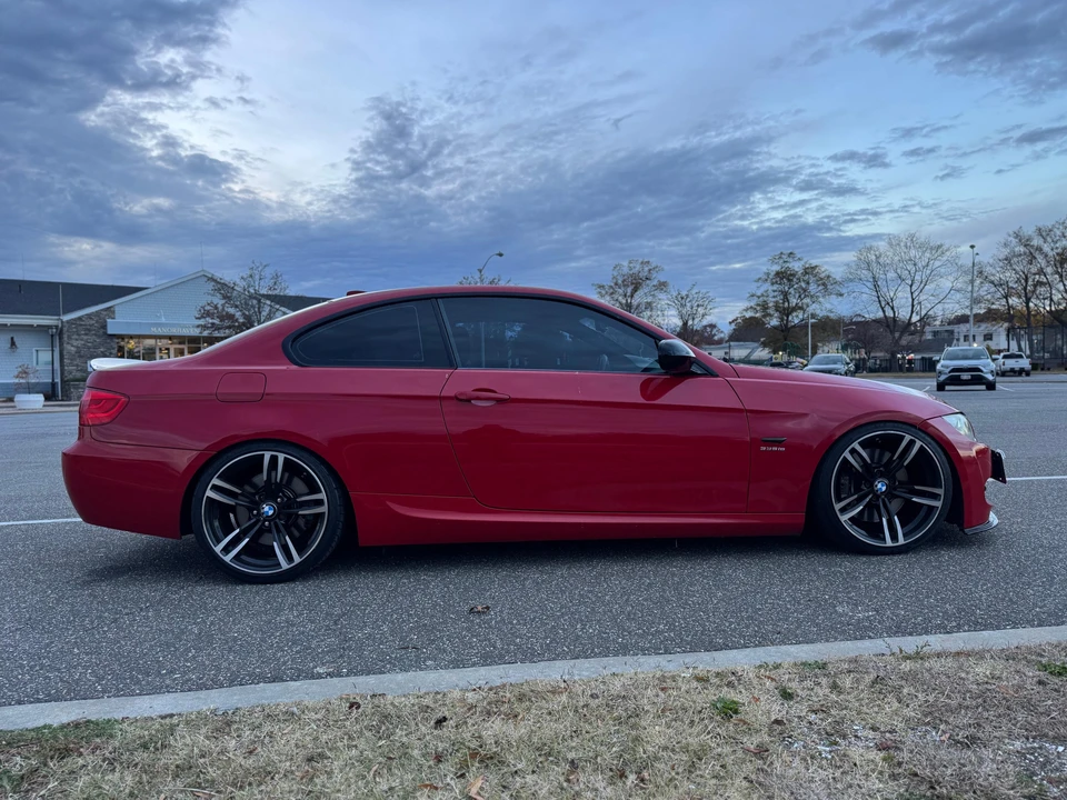 2011 BMW E92 335i Coupe - Image 9 of 31