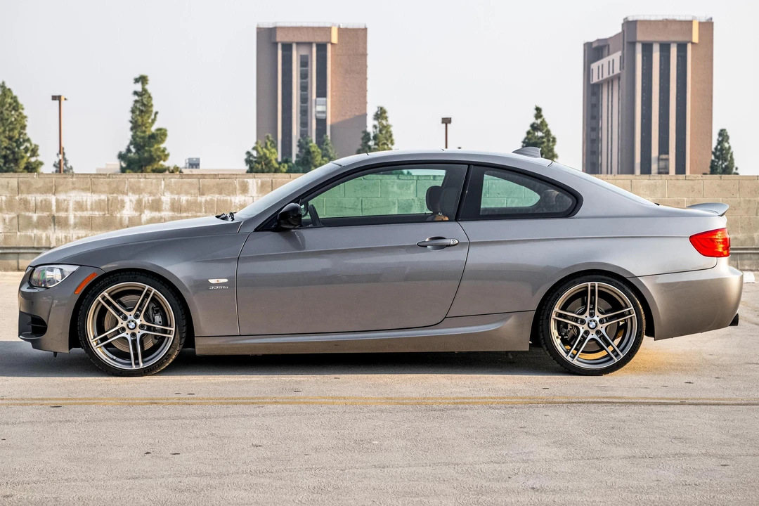 2011 BMW E92 335i Coupe - Image 3 of 31