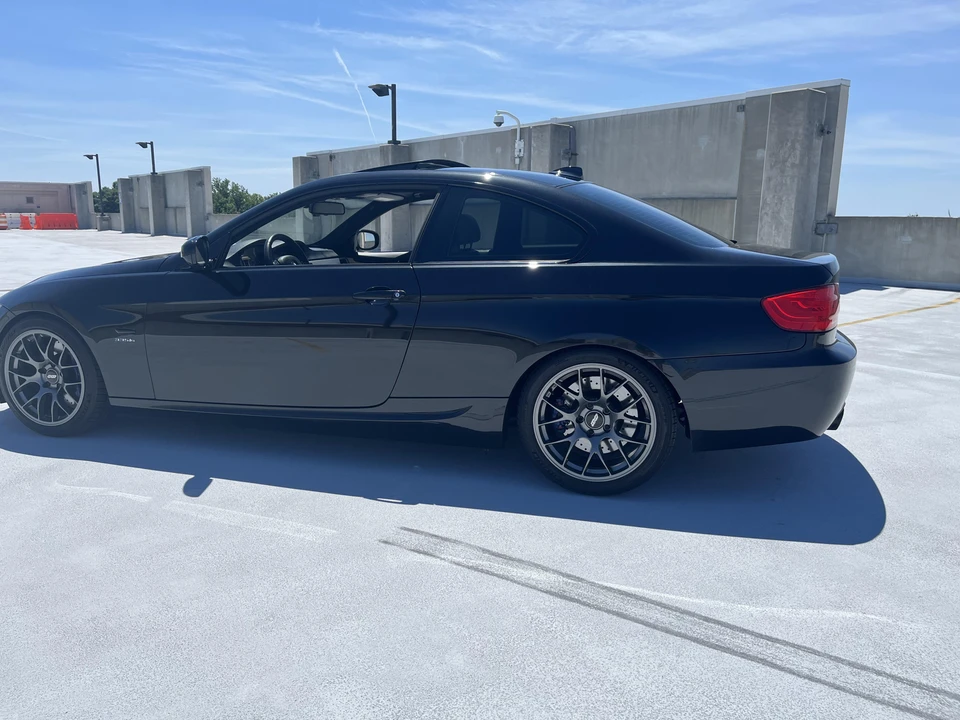 2011 BMW E92 335i Coupe - Image 9 of 31