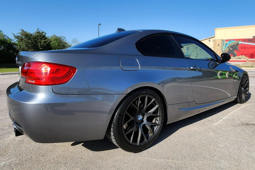 2011 BMW E92 335i Coupe - Image 15 of 31