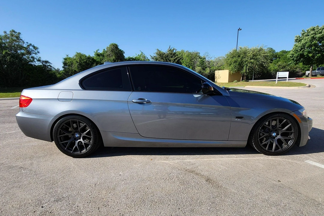 2011 BMW E92 335i Coupe - Image 18 of 31