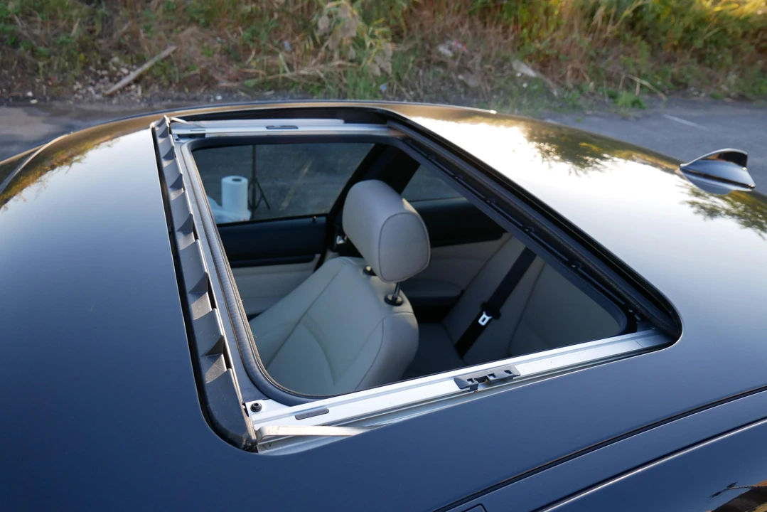 2011 BMW E92 335i Coupe - Image 23 of 31