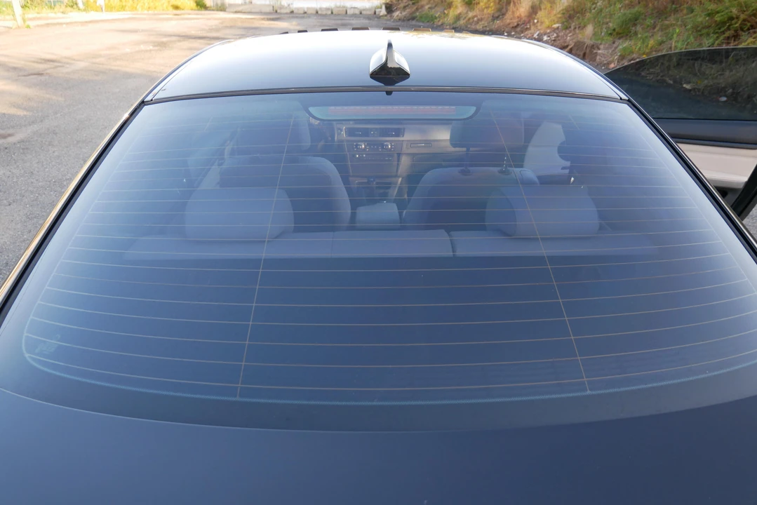 2011 BMW E92 335i Coupe - Image 28 of 31