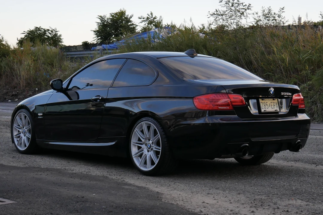 2011 BMW E92 335i Coupe - Image 4 of 31