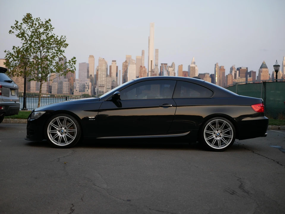 2011 BMW E92 335i Coupe - Image 11 of 31