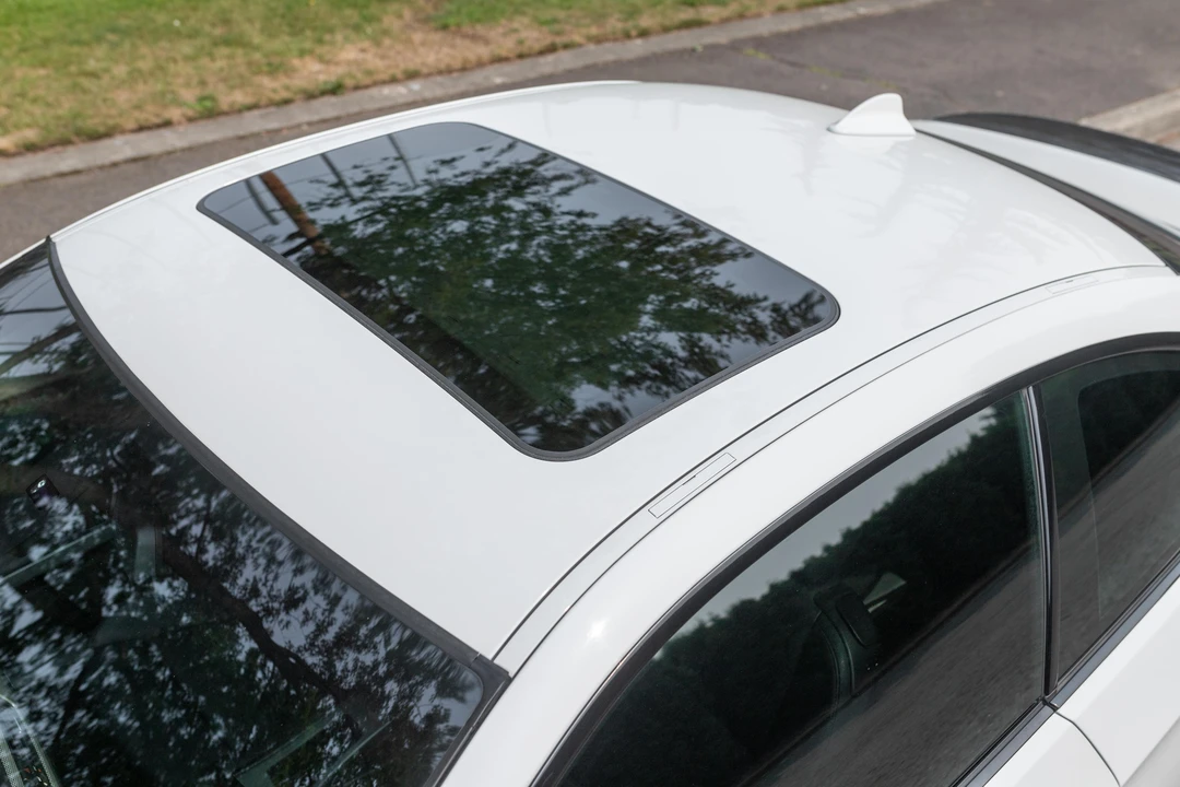 2011 BMW E92 335i Coupe - Image 27 of 31