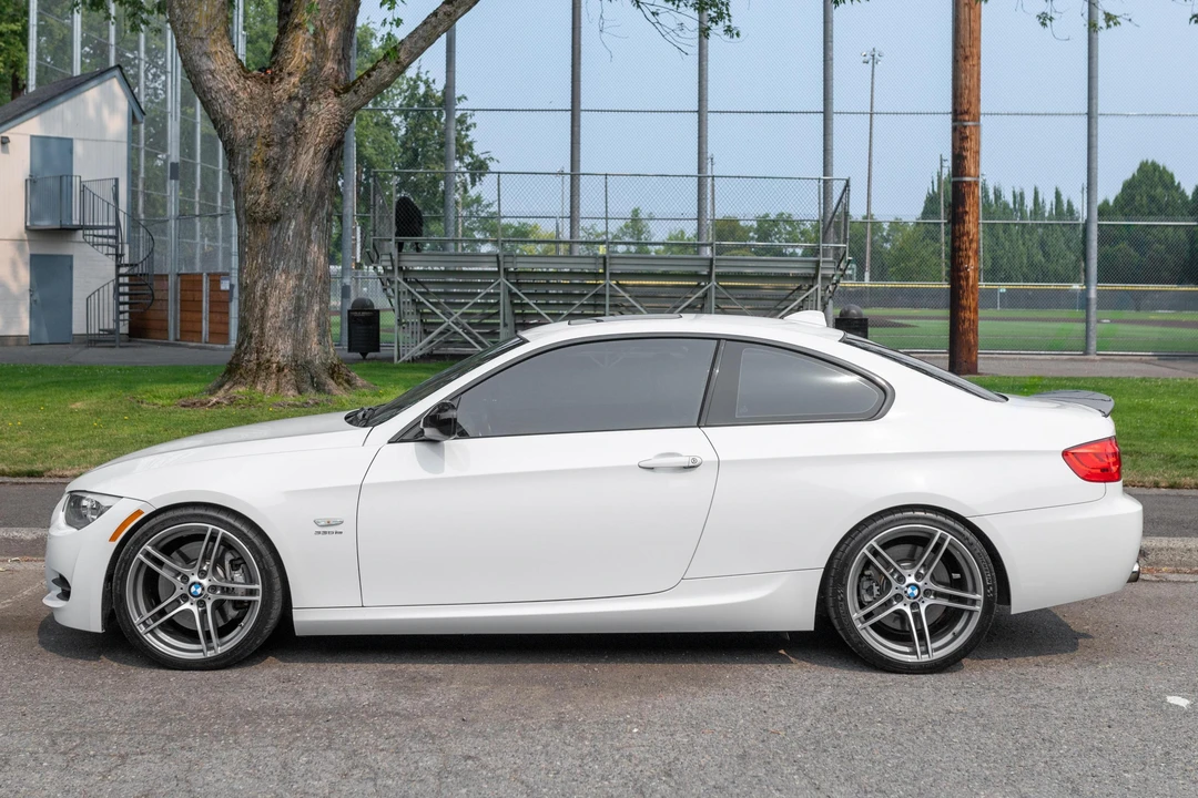 2011 BMW E92 335i Coupe - Image 3 of 31