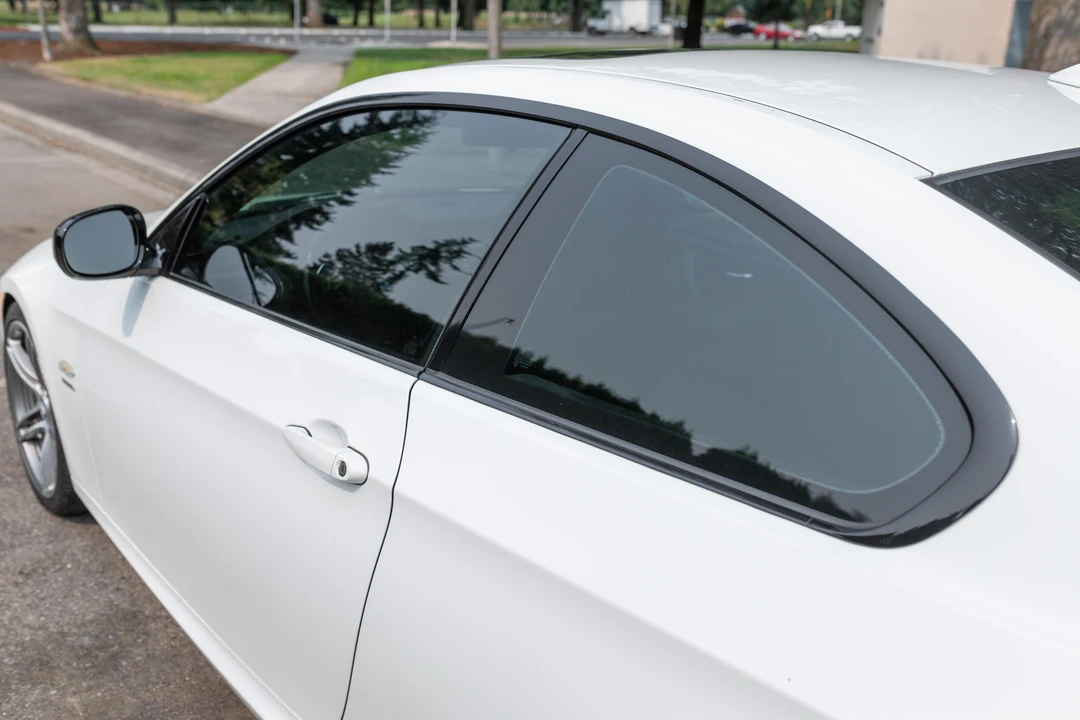 2011 BMW E92 335i Coupe - Image 28 of 31