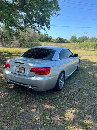 2011 BMW E93 335i Convertible - Image 4 of 10