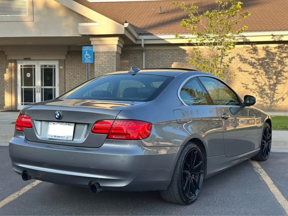 2011 BMW E90 335i Sedan - Image 5 of 12