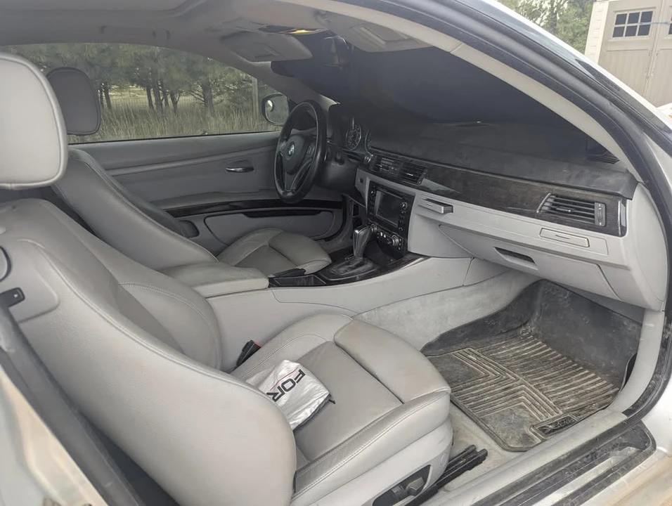2011 BMW E90 335i Sedan - Image 4 of 7
