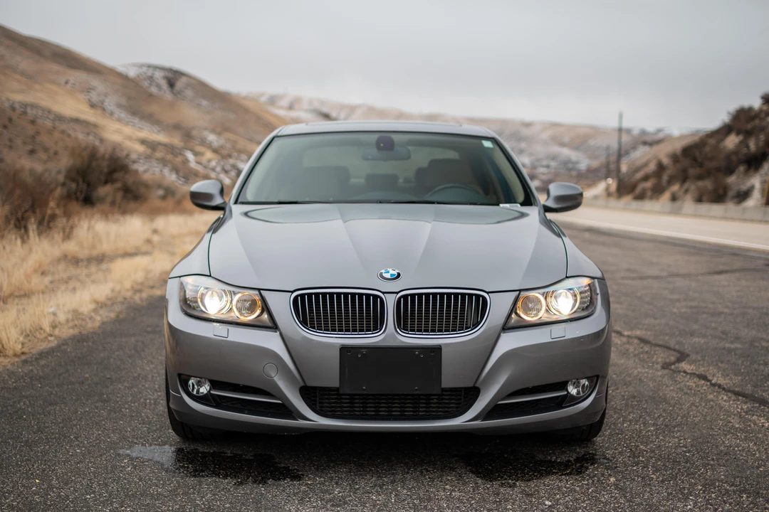 2011 BMW E90 335i Sedan - Image 6 of 31