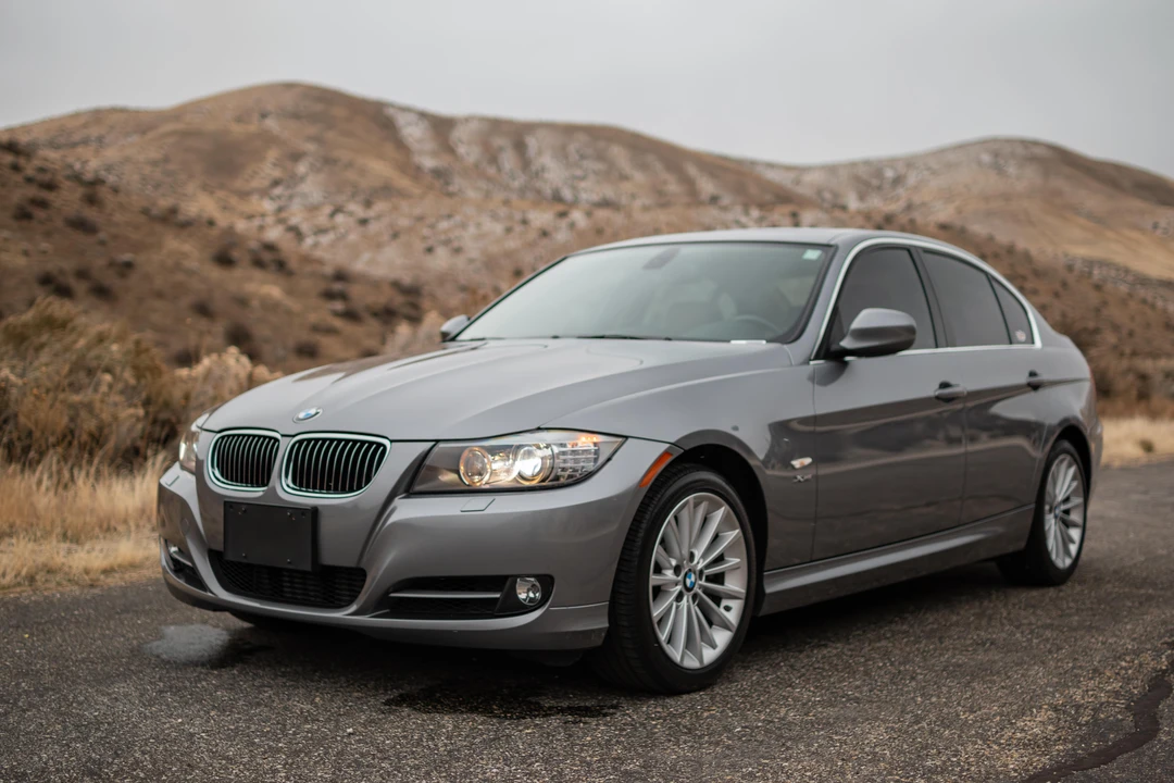 2011 BMW E90 335i Sedan - Image 9 of 31