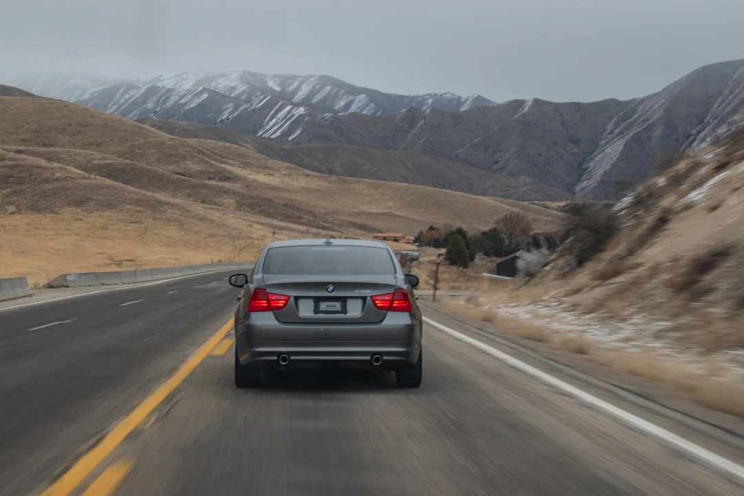 2011 BMW E90 335i Sedan - Image 11 of 31