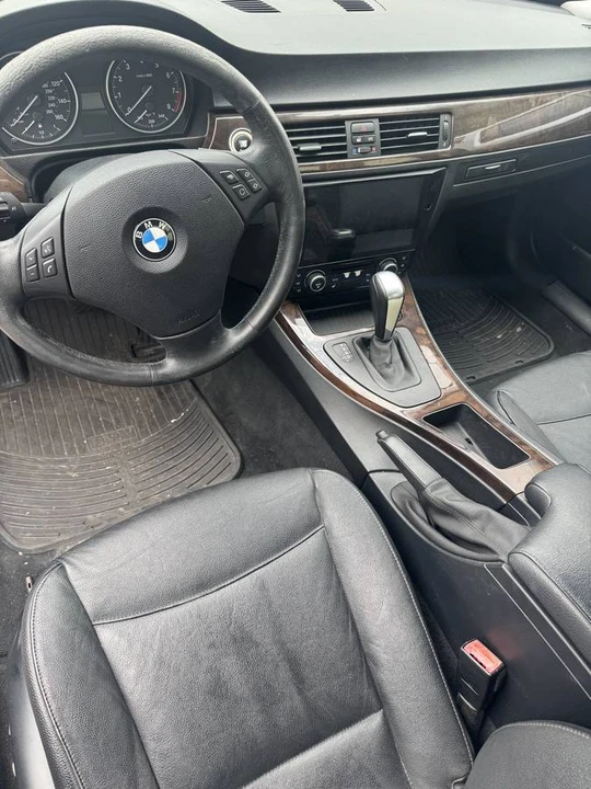 2011 BMW E90 335i Sedan - Image 2 of 3