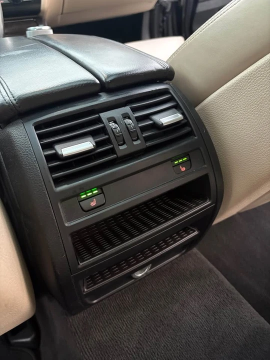 2011 BMW F10 5 Series Sedan - Image 11 of 19