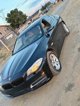 2011 BMW 5 Series 528i Sedan 4D