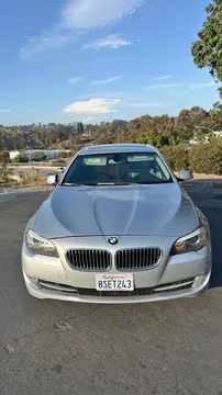 2011 BMW 5 Series 528i Sedan 4D