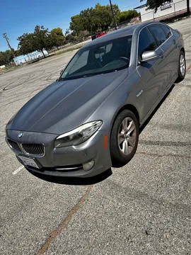 2011 BMW 5 Series 528i Sedan 4D