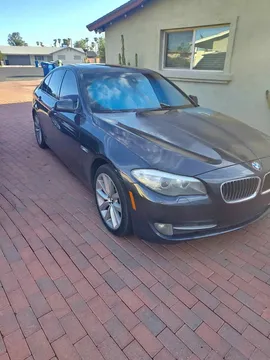 2011 BMW 5 Series 528i Sedan 4D