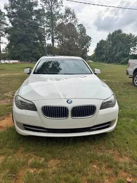 2011 BMW 5 Series 528i Sedan 4D