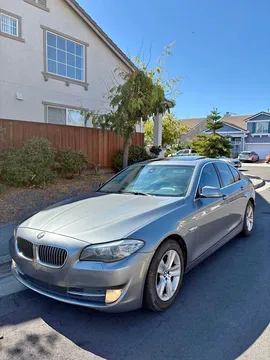 2011 BMW 5 Series 528i Sedan 4D