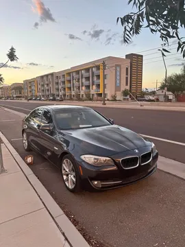 2011 BMW 5 Series 528i Sedan 4D