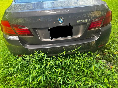 2011 BMW 5 Series 528i xDrive Sedan 4D