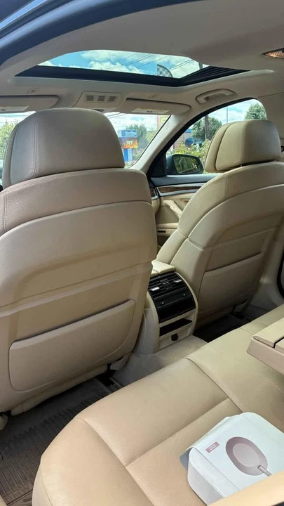 2011 BMW 5 Series - Image 7 of 8