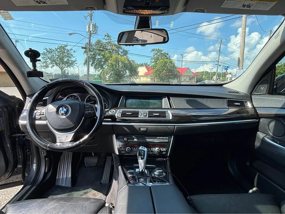 2011 BMW 5 Series - Image 11 of 19