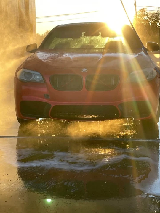 2011 BMW 5 Series - Image 2 of 4
