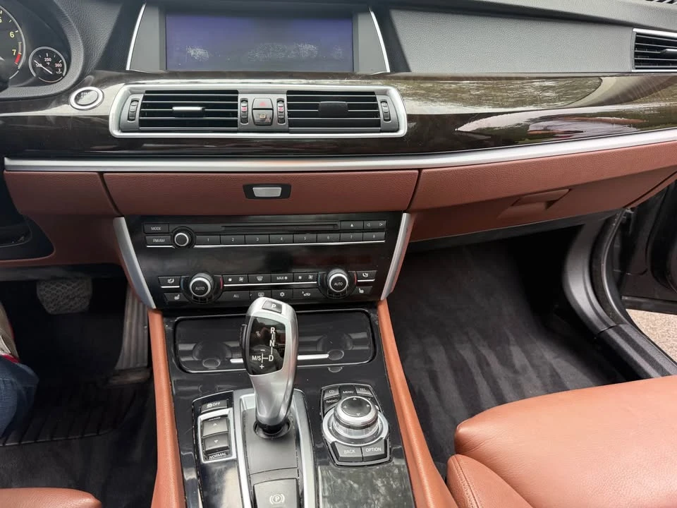 2011 BMW 5 Series - Image 19 of 20