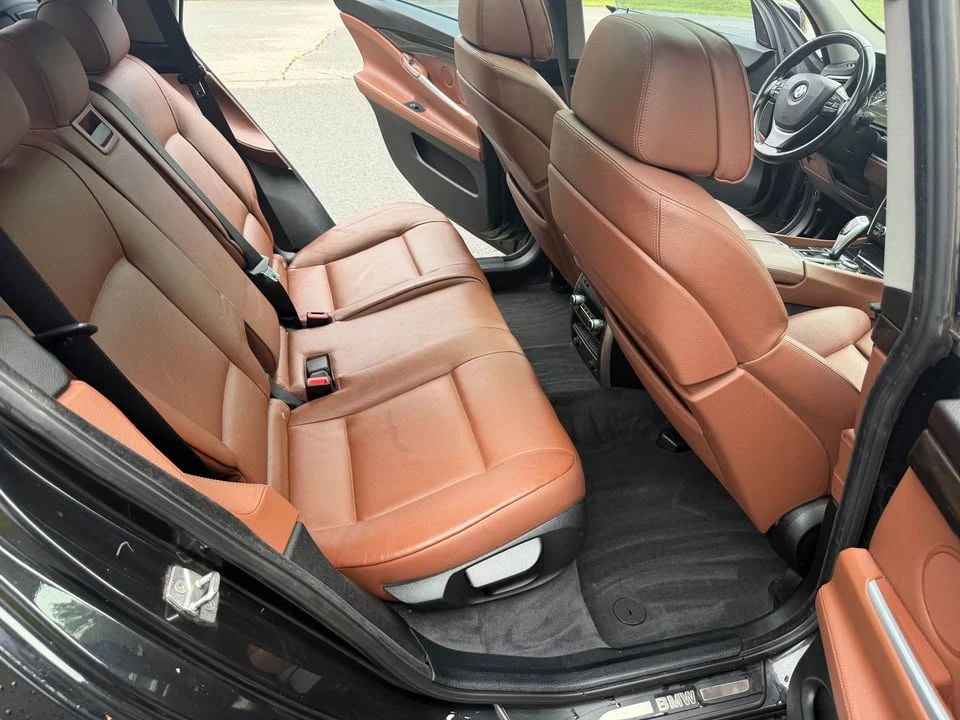 2011 BMW 5 Series - Image 14 of 20
