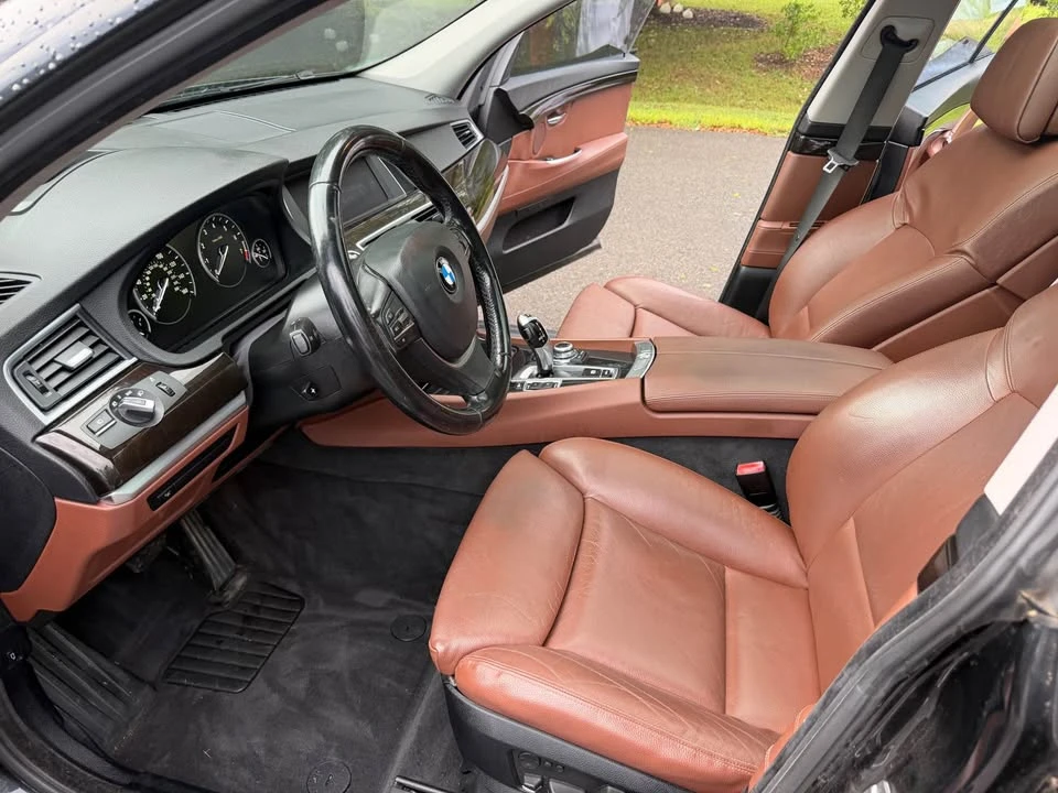 2011 BMW 5 Series - Image 11 of 20