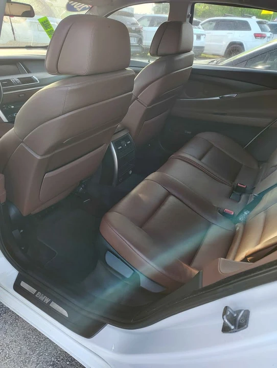 2011 BMW 5 Series - Image 7 of 8