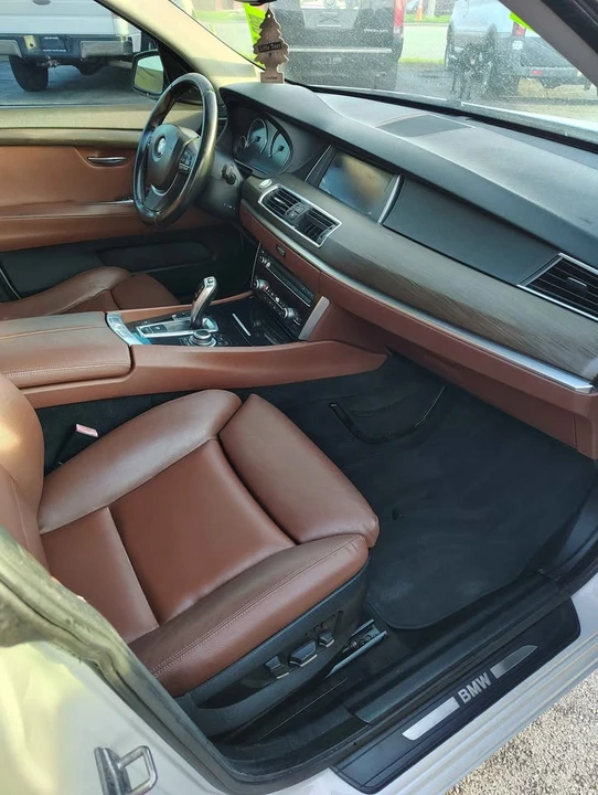2011 BMW 5 Series - Image 8 of 8