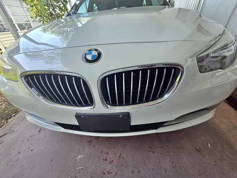 2011 BMW 5 Series 535i Gran Turismo Sedan 4D