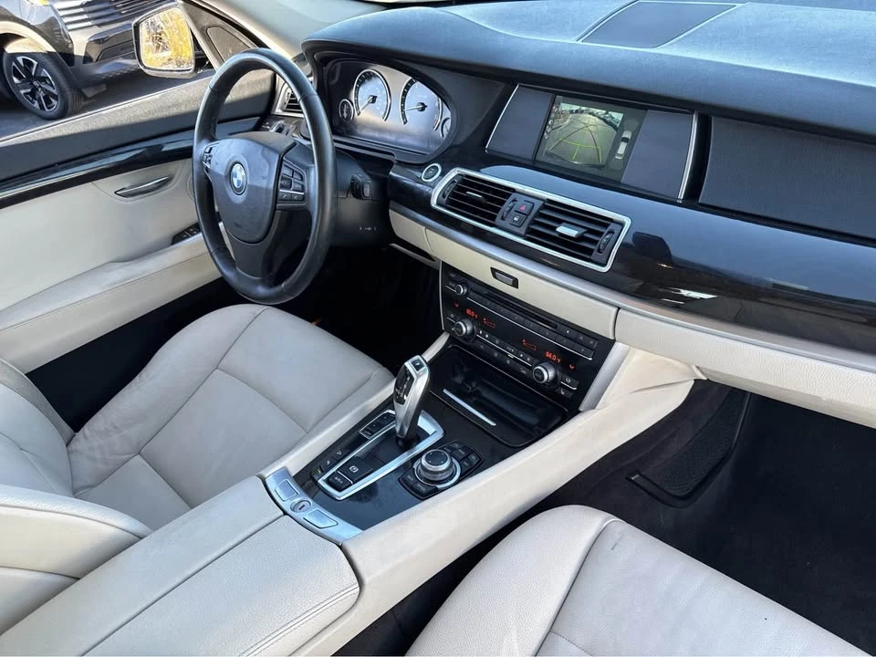 2011 BMW 5 Series - Image 6 of 8